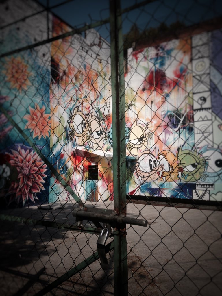 annafavella's tweet photo. Liberiamo i colori
.
.
.
.
#colorfree #colours #coloursplash #freedom https://t.co/RYLPHwgz2h