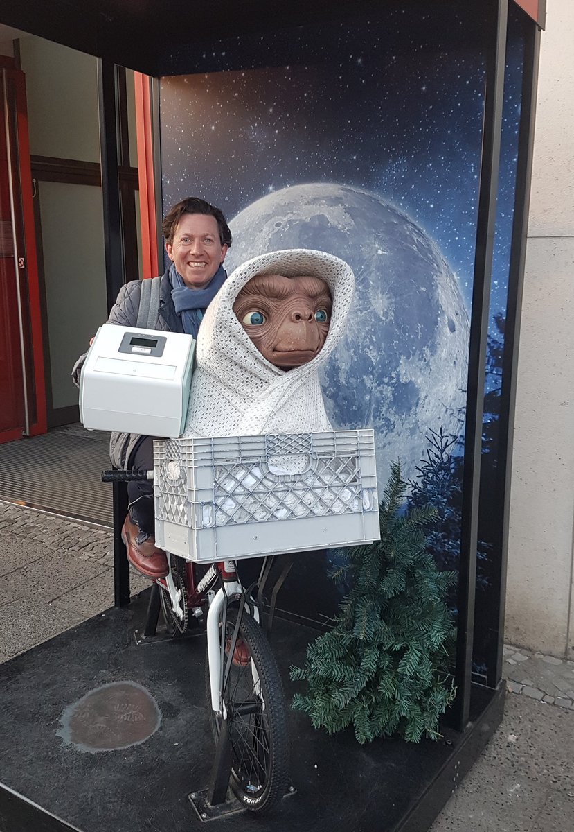 KFDaly's tweet photo. . @jimbojoyce takes @HealthBeaconInc interplanetary! #healthbeaconworldtour #hbphonehome https://t.co/53w6Z2ZiSn