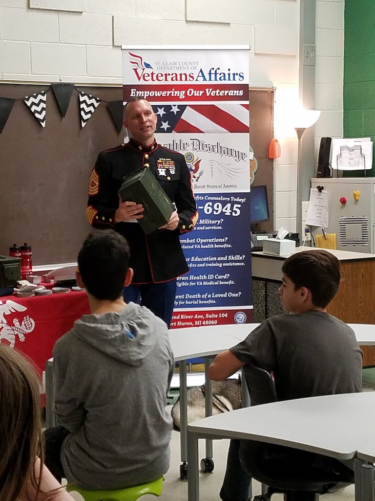 SLHamann's tweet photo. Thank-you Master Sergeant Chris W. Smith for sharing your Career Pathway with our students today! #hwms #ccpclass #1phasd https://t.co/7fyAJRA6WN