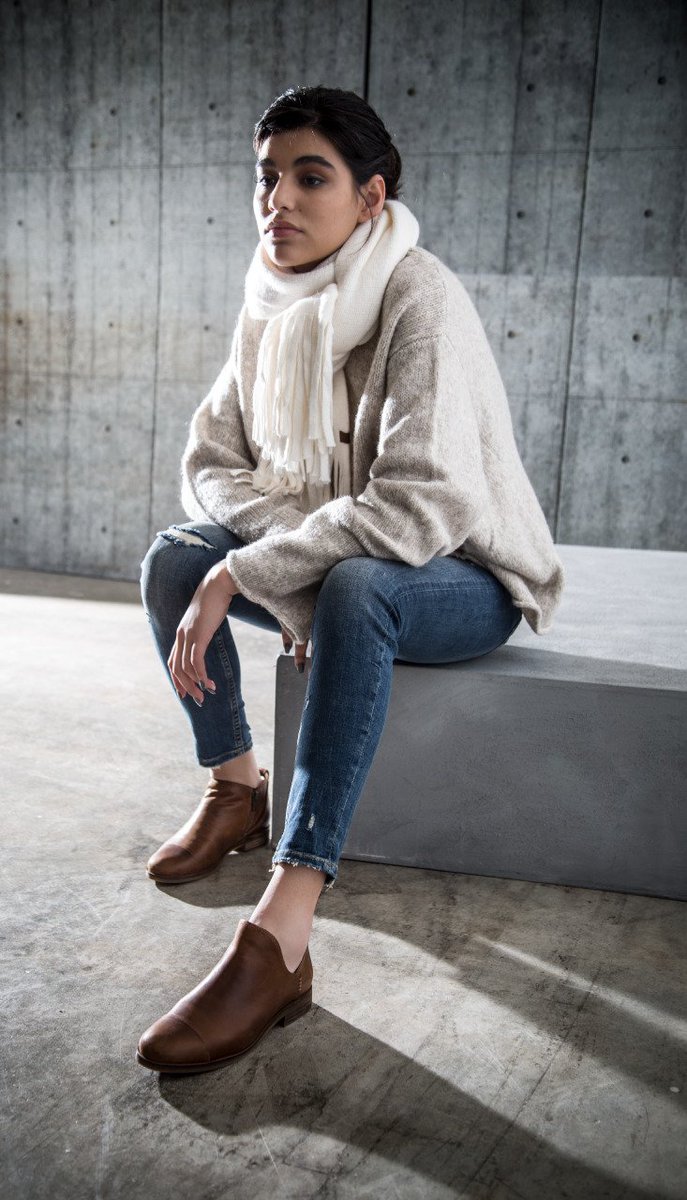 Timberland_Lat's tweet image. “Es importante recordar que todos tenemos magia dentro de nosotros” - J.K Rowling.