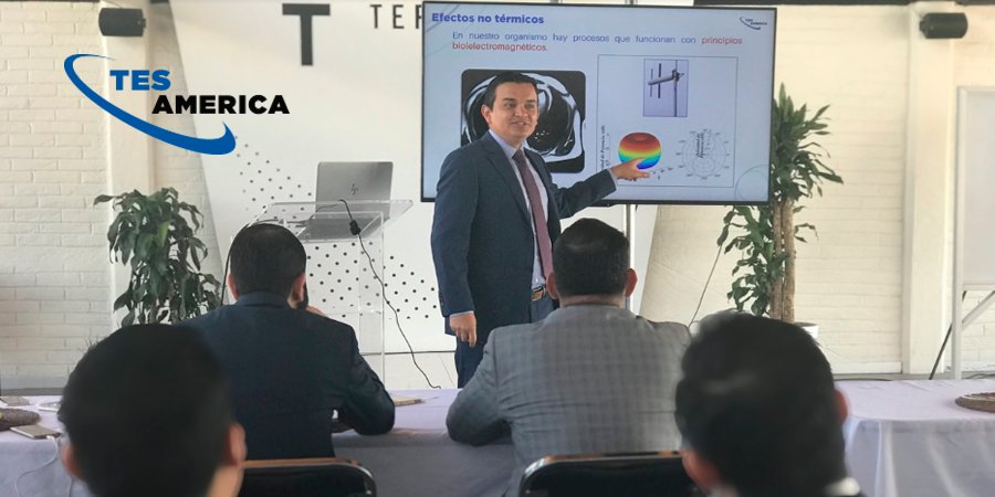 TesAmericaMX's tweet photo. Hablamos de Riesgos y efectos de la exposición de las personas a CEM No Ionizantes. #WorkshopTES con nuestro ponente #DuvánMejía Ingeniero Electrónico #TESAmerica https://t.co/Y1io2d3UNX
