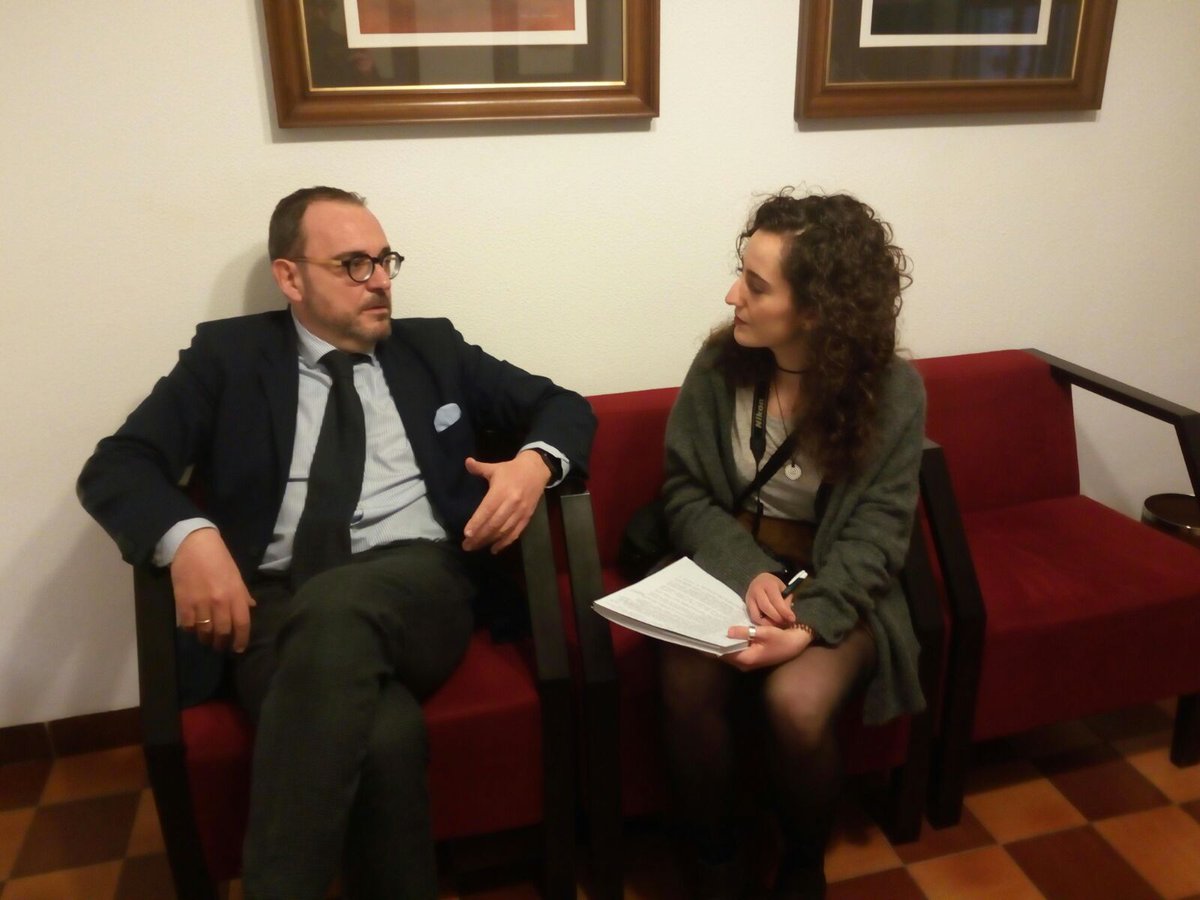 ValladolidCOPE's tweet photo. .@JPColmenarejo, director de @linternacope, ha participado esta mañana en una charla sobre Periodismo en el @cmpenafiel bajo el título: "el periodismo y las redes sociales". https://t.co/0rzDAf9MCM