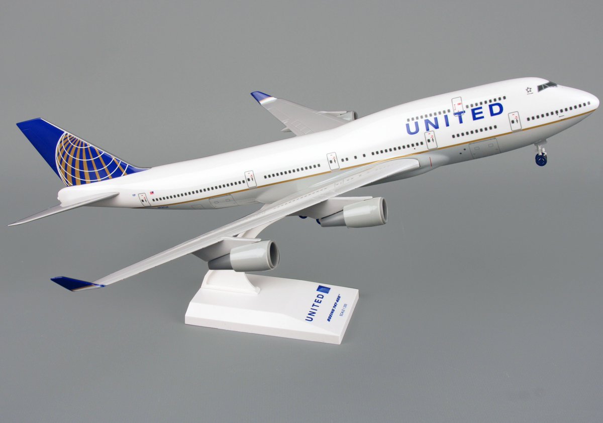 AIRPLANESHOP's tweet photo. SKR614 SKYMARKS UNITED 747-400 1/200 W/GEAR POST CO MERGER. In stock Now! $51.95 each. Order yours today! https://t.co/INlpPuNpC8 #skymarks #skymarksmodels #united #747 #boeing #airplaneshop #1/200 #airplanemodel #modelairplane https://t.co/wWjfRfctUE