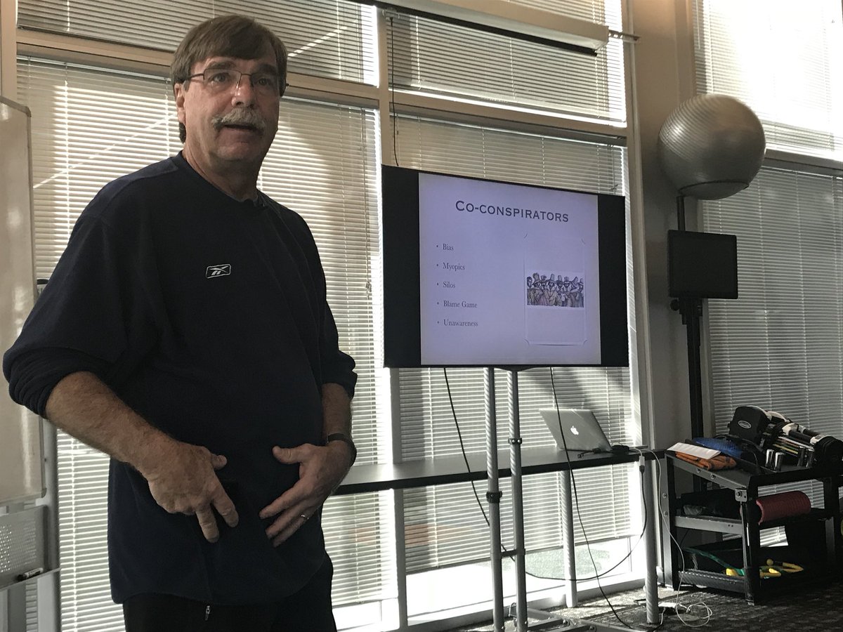 ALTIS's tweet image. A complaint area is the epicenter of an injury but there are forces proximal and distal that may be causing the symptoms. We must ask “what else, where else?” @PfaffSC #AthletigenACP