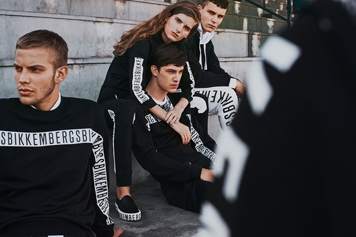 StoreBrandsVIP's tweet image. Bags, Wallets and Belts for men - #DirkBikkembergs 
bit.ly/2GwLXwr
#fashion #OOTD  #ootdfashion #menfashion #fashionblogger #sale #discount #storebrandsvip #shopaholic #onlineshopping #spring #summer