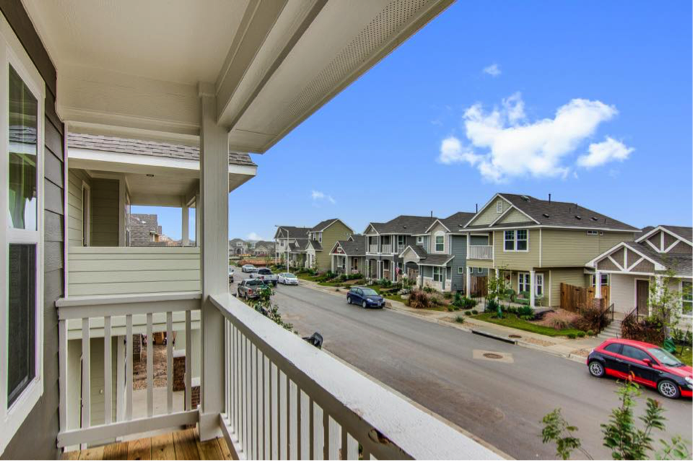 TRACEtexas's tweet photo. The Portico floor plans by #PacesetterHomes provide a series of affordable one &amp; two story homes just for TRACE! These floor plans include the latest interior styles with covered porches, balconies, &amp; gardens on the exterior. You can now view all plans at https://t.co/s1yc90O3ov https://t.co/K1YgsSwtzt