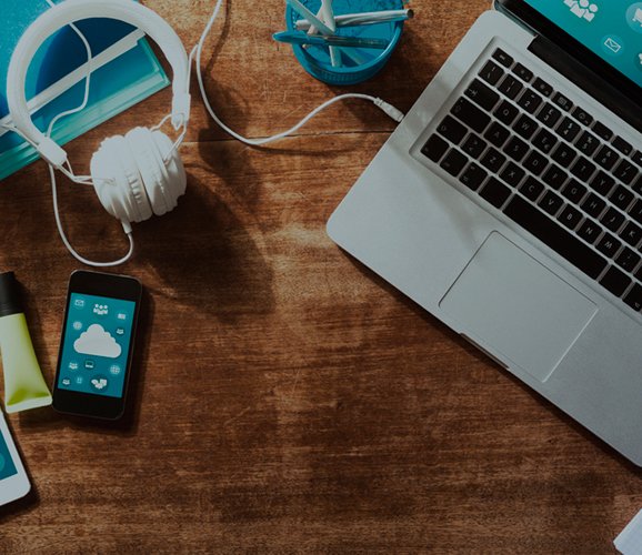 "Durante el 2018, las marcas minoristas tendrán que aprender a navegar en un nuevo entorno en el que se eliminarán o se reducirán en gran medida los comportamientos de los consumidores previamente predecibles..."

Para seguir leyendo has clic en: ow.ly/5xMd30ixd6j