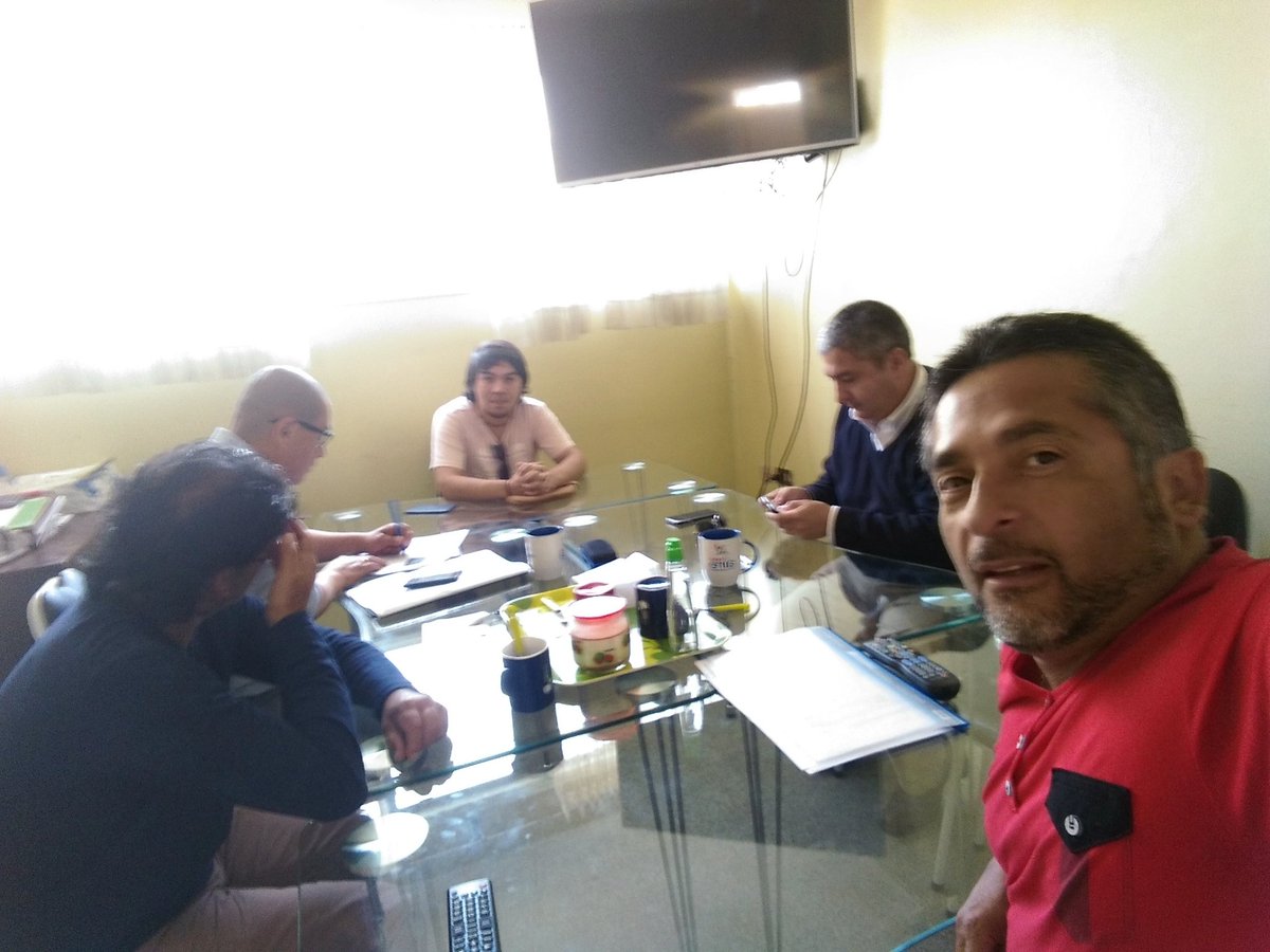 Trabajando y avanzando en el modelo cooperativo para un centro de biomasa en Temuco, está la Cooperativa, está el terreno y las ganas de trabajar, falta menos q antes <a href="/lenaSNCL/">Nanoush 🌸</a> <a href="/MinEnergia/">Ministerio de Energía</a> <a href="/conaf_minagri/">CONAF - Corporación Nacional Forestal</a> <a href="/municipiotemuco/">Municipalidad Temuco</a> <a href="/RONYPANTOJA/">RONY PANTOJA</a> <a href="/ricardocelis/">ricardo celis #LaAraucania</a> <a href="/melladosuazo/">Miguel Mellado Suazo</a>