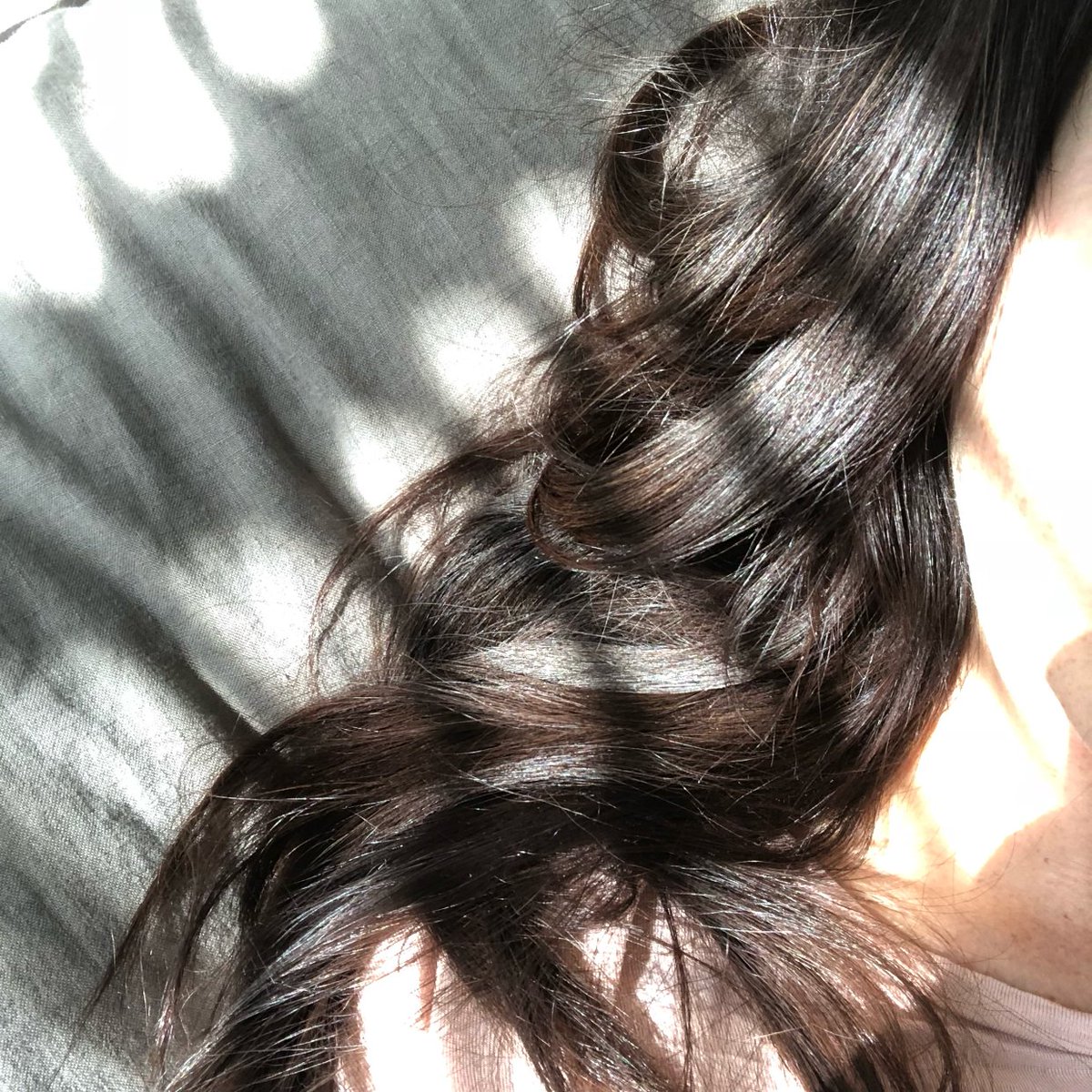 Denajulias's tweet photo. I woke up like this. Thanks for the amazing @biolage Schwag @influenster - shiny, happy, toxic substance free hair 🙏 https://t.co/gjWsbbIjt7