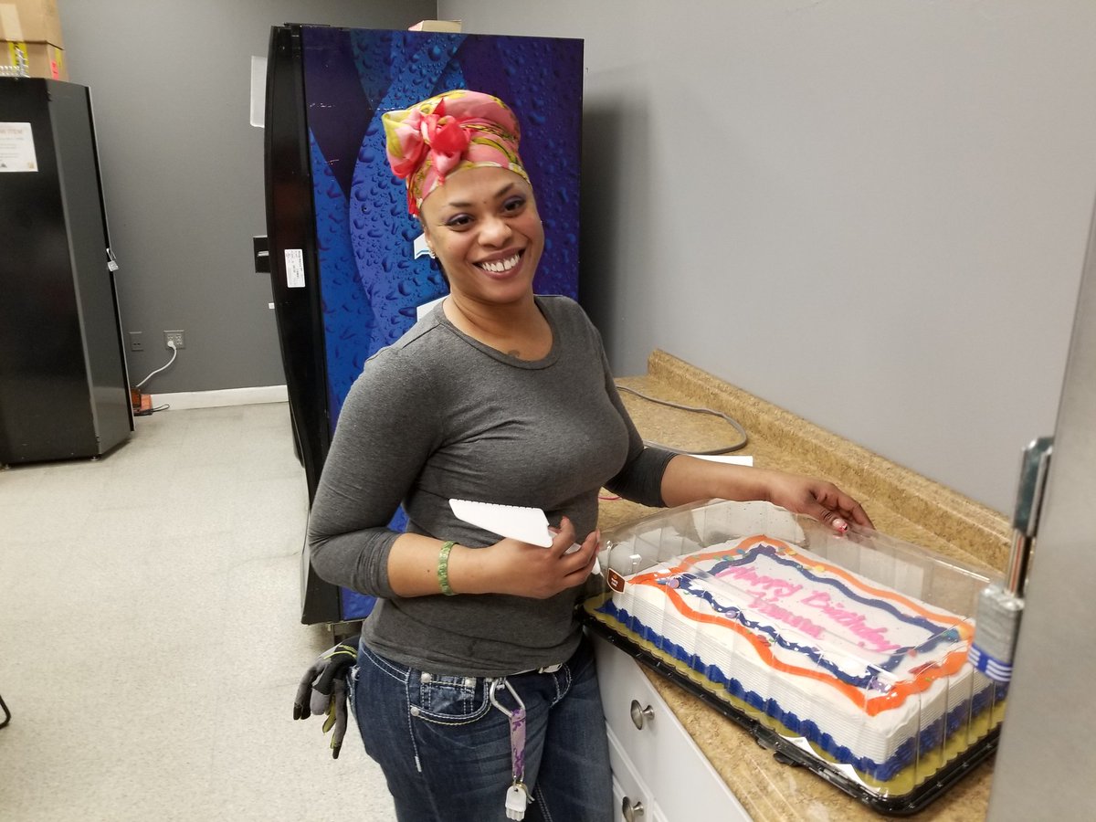 petty_doug's tweet photo. Happy Birthday Vanna
From MET @ 3848 https://t.co/raGSXzQz43