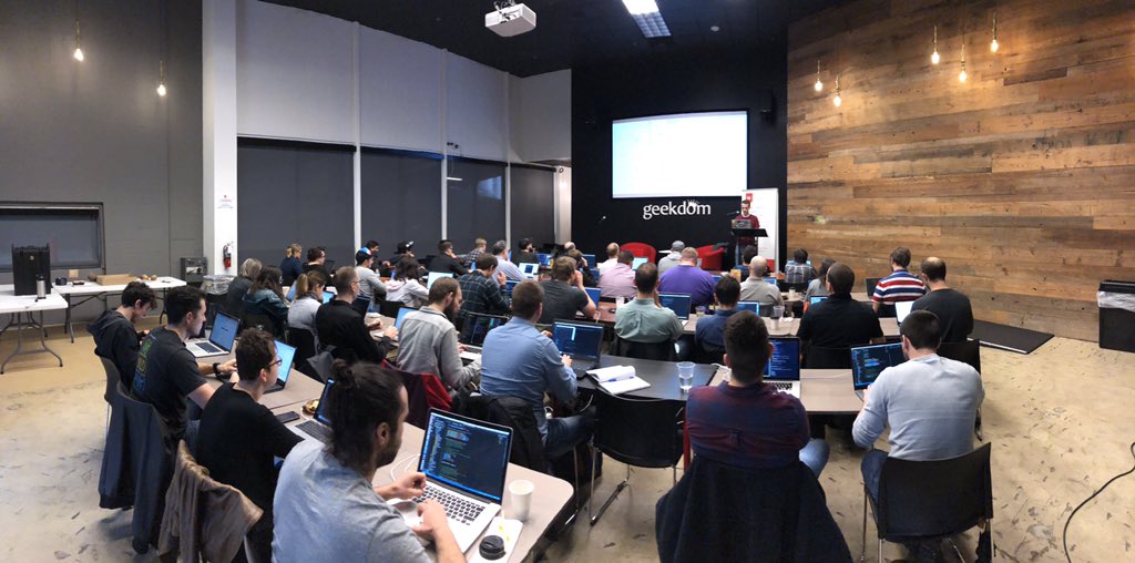 Cypress_io's tweet image. Training workshop on testing is underway with @kentcdodds today. 🙌 #AssertJS