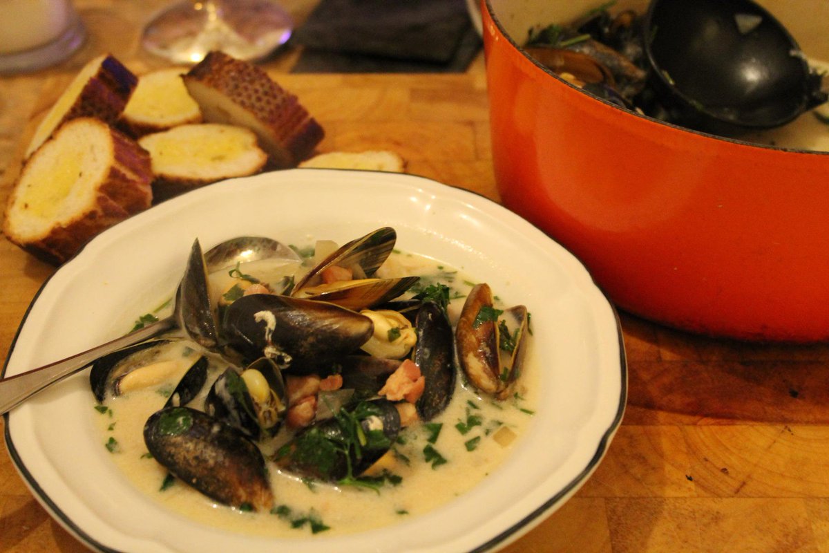 Grimsby SelfStorage (VaultraG) Twitter