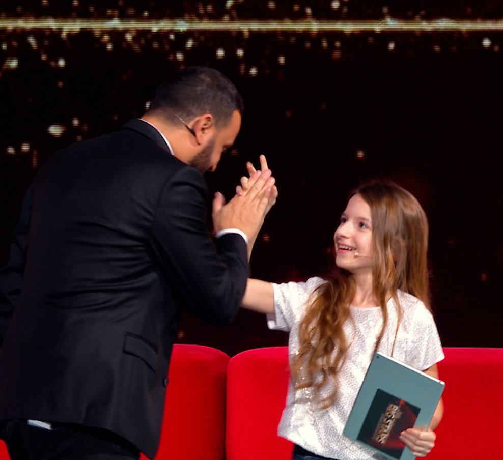 LittleBigStars's tweet photo. Dernière partie de #LittleBigStars ! On vous présente Lévanah, certains la connaissent peut-être déjà 🙂
#LittleBigStars https://t.co/zjDnFu0X1l