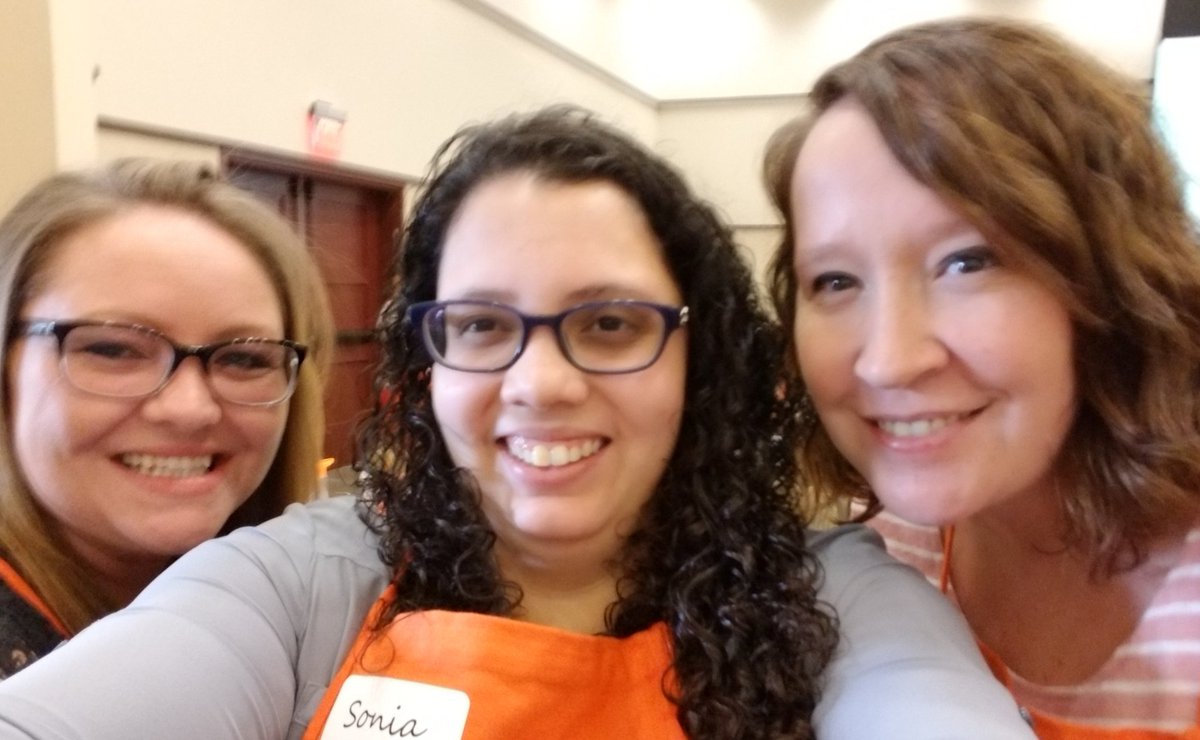 SoniaStocking's tweet photo. Our district representing at the regional Lead In event! Great message from inspirational leaders! #OVLeadin #BeYou @TylerHage @SuperCuseHR https://t.co/x7HpUntRd7