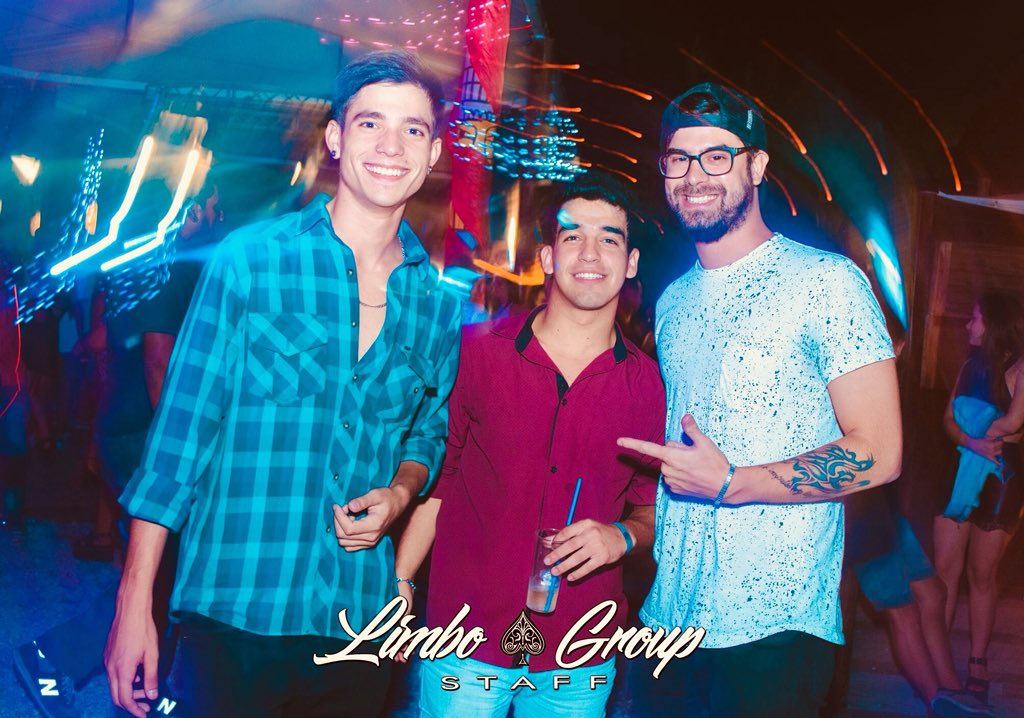 JuanCecchi's tweet photo. Mi noche, mi gente, mi segunda casa! #ElQueNoFalla 🤟🏻⭐️ #LIMBO ⭐️🤟🏻
@LimboGroup https://t.co/8W5hxJPQbq
