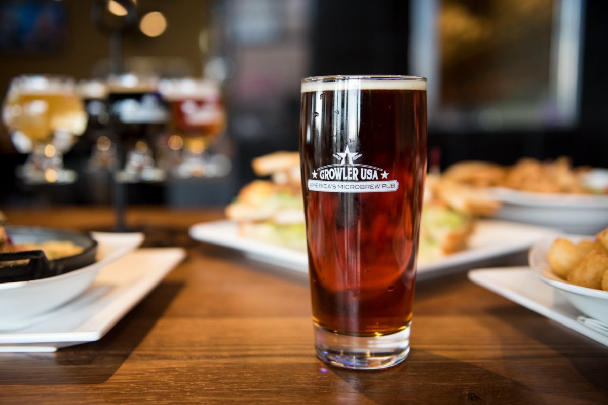 growler_hville's tweet image. Guess what time it is? #pinttime #truetothebrew
