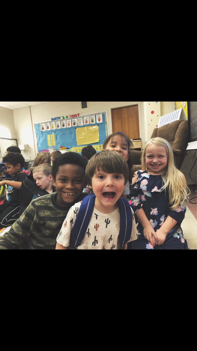 nywhittlesey's tweet photo. What’s better than going to Richey Elementary to hangout with the Kindergarten class before practice ? 📚#cutestkids #theyaresosmart @s_kulesza @conradprincipal @Richey_SA @ConradAthletics https://t.co/hBqG9XhqlU
