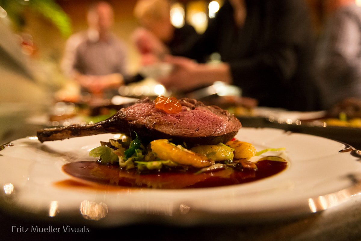 YUKON WHISKY &amp; WINE WEEKEND!
$1,825pp+GST, 6th-8th April 
* Return airfares, 2 nights accommodation, shuttle service
* Epic 5 stop, 12 hour dining adventure 
* Wildlife Preserve, MacBride Museum, Dog Sledding
innonthelake.ca/whiskey-weeken…