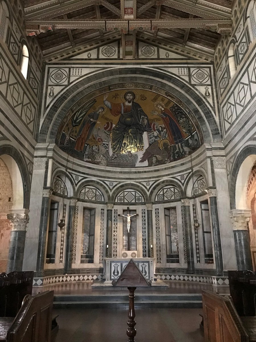 Loriat50plus's tweet photo. The view of Florence from above my daughter’s apartment. This is Piazza Michelangelo, and the church is above the piazza Basilica di San Miniato al Monte. #pcm485 https://t.co/Ws2sZjd0Sc