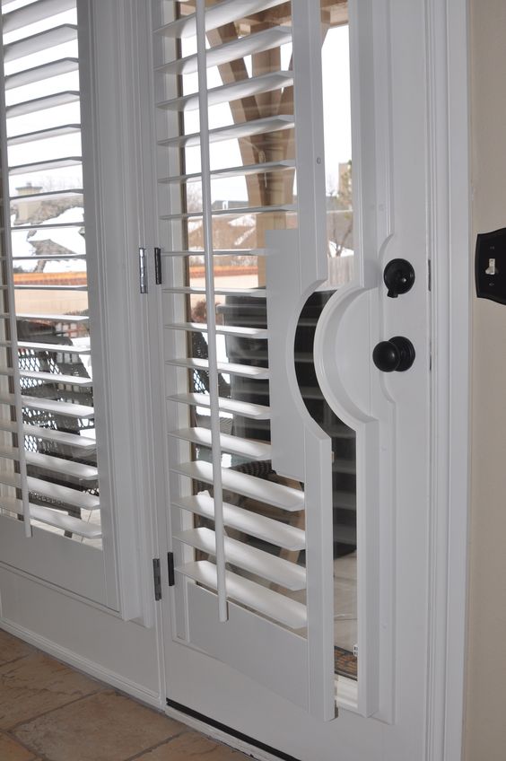 SunDevilShutter's tweet image. Give us a call to schedule ! 602-345-1930 
We will give you a free estimate, and free measure. 
ALL shutters are real basswood, custom made, and Veteran owned and operated !
#veteranowned  #shutters #lowprices  #Arizonamade #plantation  #lookinggood  #décor  #housing #custom