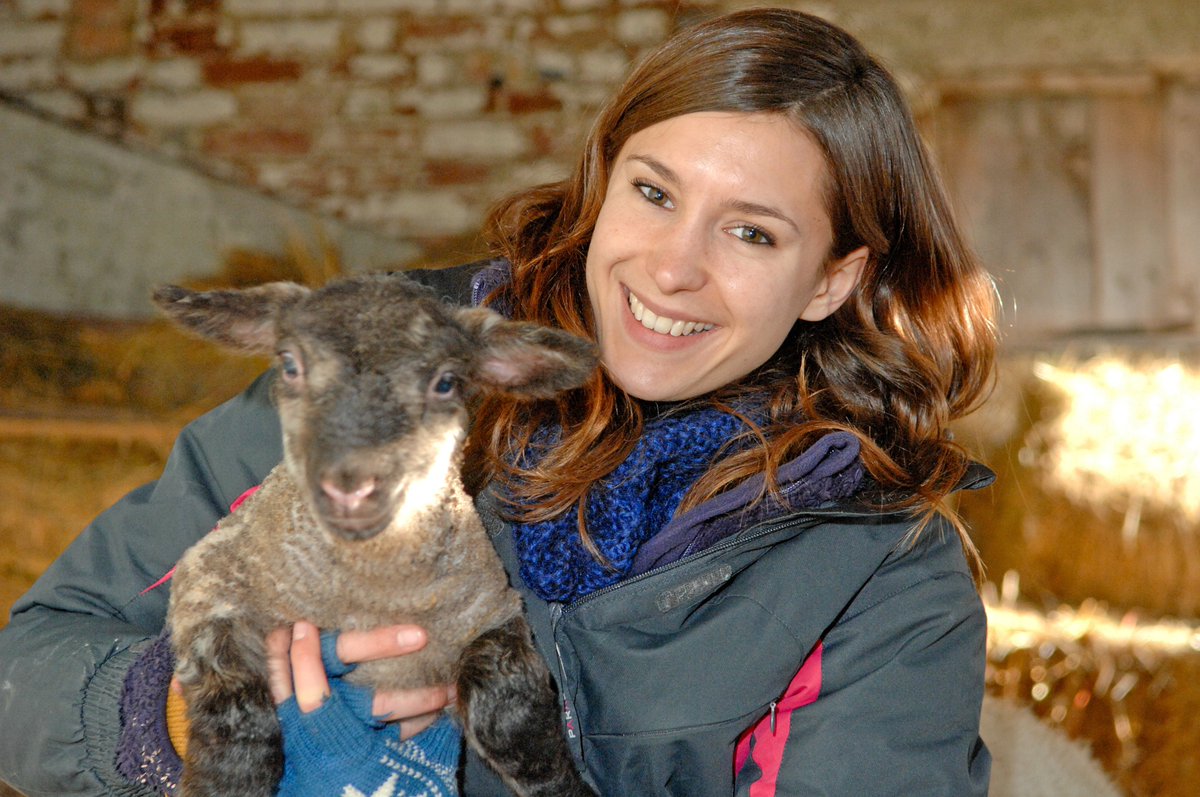 The farm-based charity <a href="/DandelionTimeUK/">Dandelion Time</a> works with the most vulnerable children , children affected by trauma and emotional difficulties , where connecting with nature can be life changing , especially for those with Asperger’s. dandeliontime.org.uk/dandelion-news…