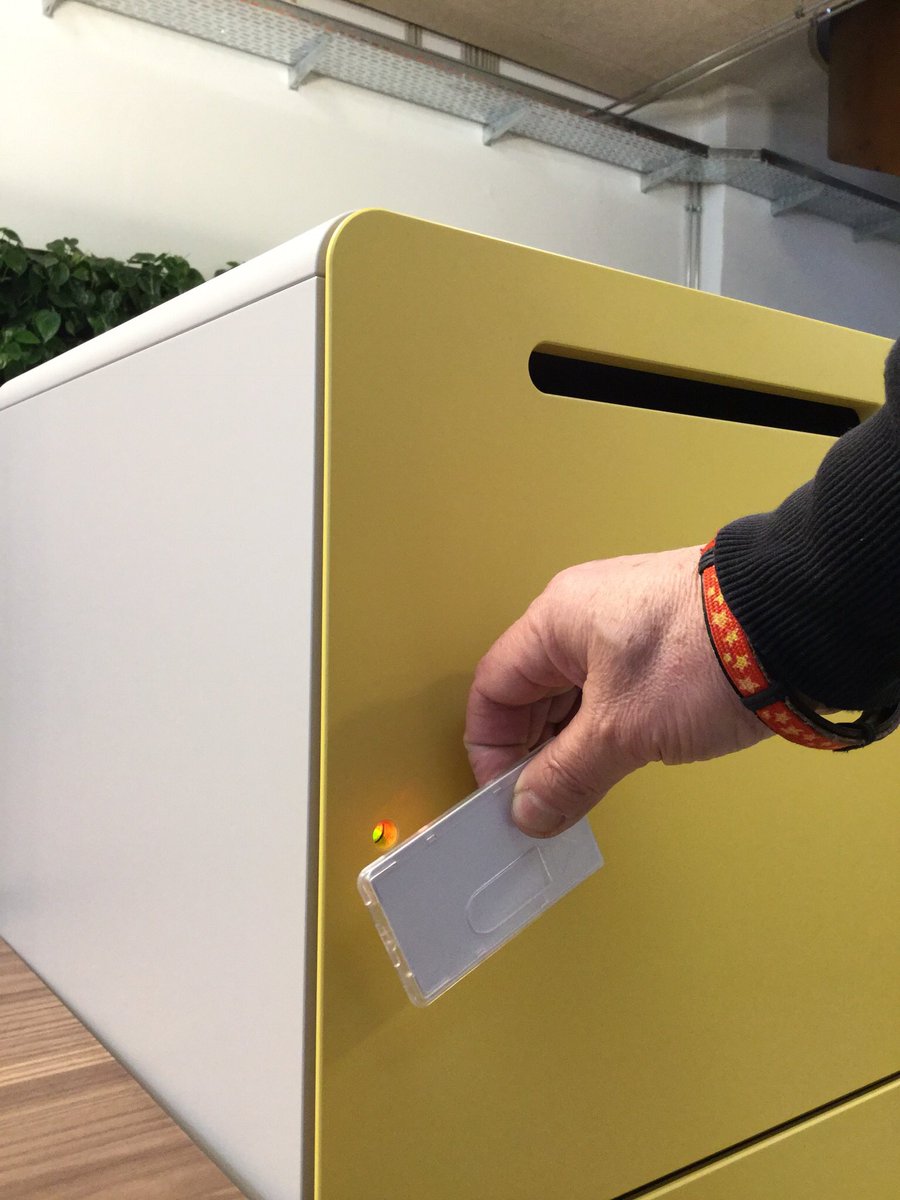 easyID_CH's tweet photo. #Activity based working #offene Arbeitswelten #GAT ECO Side.Lock #Schrankschloss #RFID #easyID #mobile Lockers #Witzig Office #Basel Projekt https://t.co/XqZ28rhogV