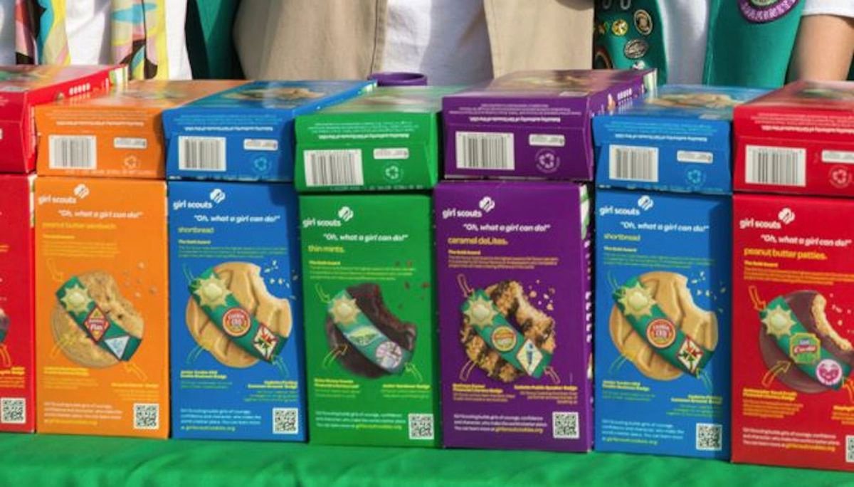 AlaskaVoiceover's tweet image. Do you think she did anything wrong? distractify.com/news/2018/02/0…