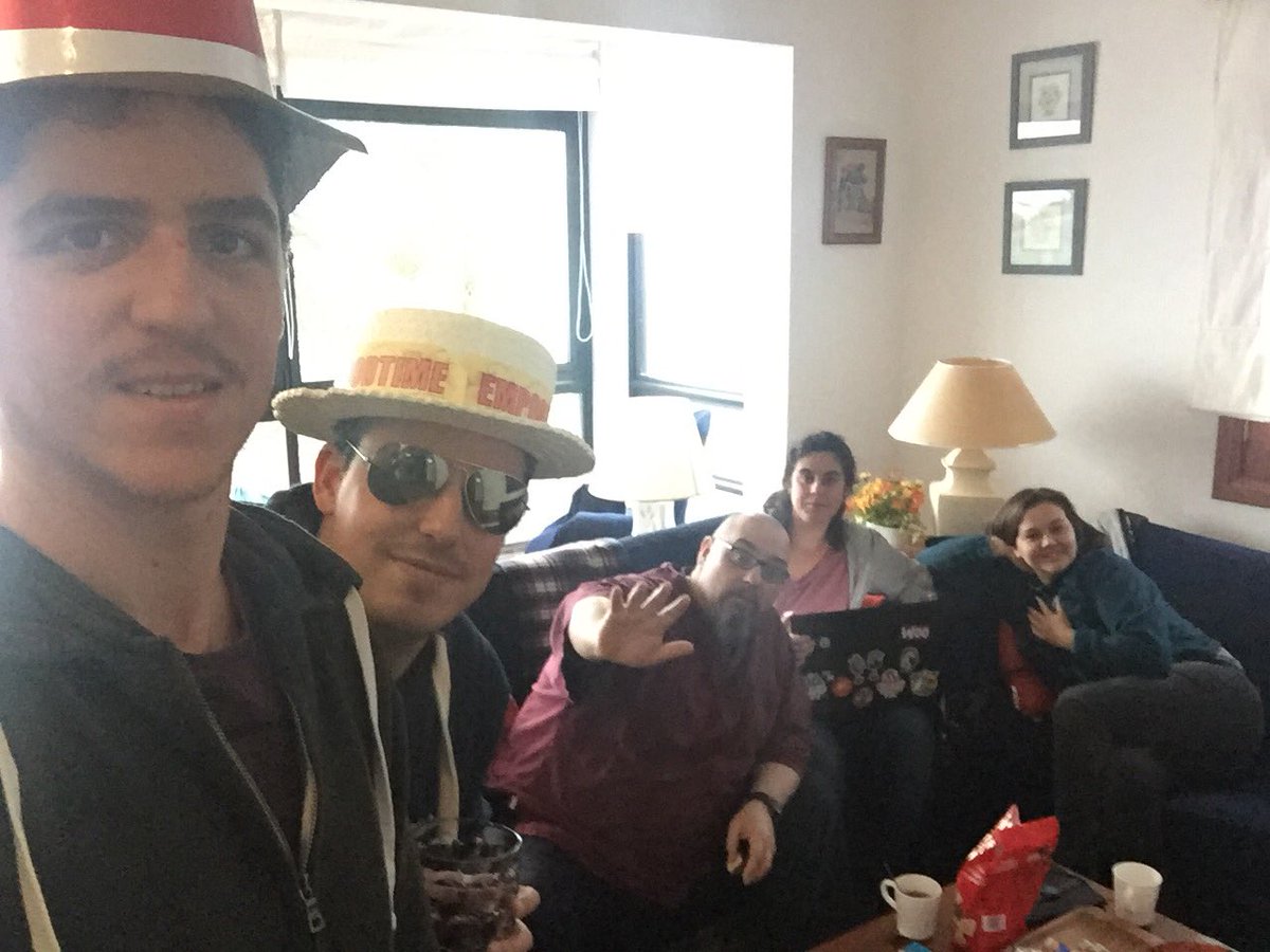 Un saludo desde la #WPESCamp Gran Canaria a <a href="/WPGranada/">WordPress Granada</a>