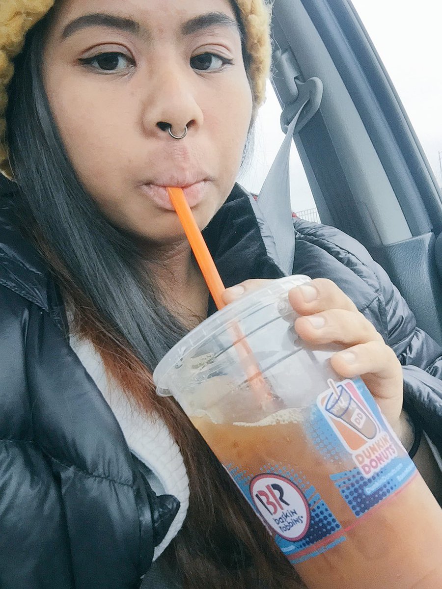 altheaaayap's tweet photo. everytime i get an iced coffee from dunkin', i think of @simonsofine hating on iced coffee in the winter #icedcoffee4life #byesimon https://t.co/lD5ErlMHKE