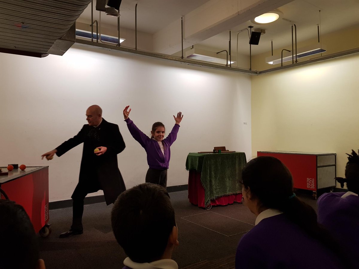 HPA_Philip_Lane's tweet image. Year 4 Malaga and Alicante class loved the Science Museum! They learned lots in Michael Faraday&apos;s workshop about electricity! @sciencemuseum @SM_Learn
#HPAPLScience #HPAPLYear4