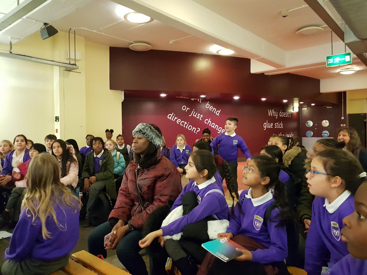 HPA_Philip_Lane's tweet image. Year 4 Malaga and Alicante class loved the Science Museum! They learned lots in Michael Faraday&apos;s workshop about electricity! @sciencemuseum @SM_Learn
#HPAPLScience #HPAPLYear4