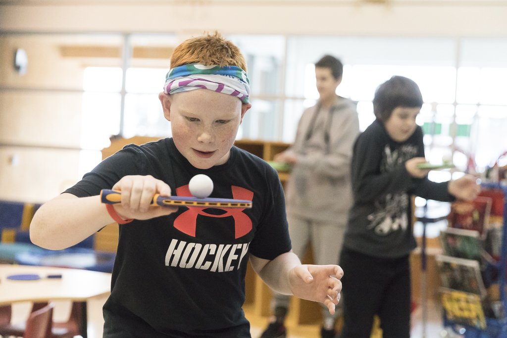 So much fun learning + about #AWG2018 &amp; engaging in Arctic winter sports @ École Boréale #HayRiver #FindYourPower
C'est tellement amusant d'en apprendre + sur les #JHA2018 &amp; de participer à des sports d'hiver de l'Arctique @ l'École Boréale #HayRiver #TrouvezVotreForce
