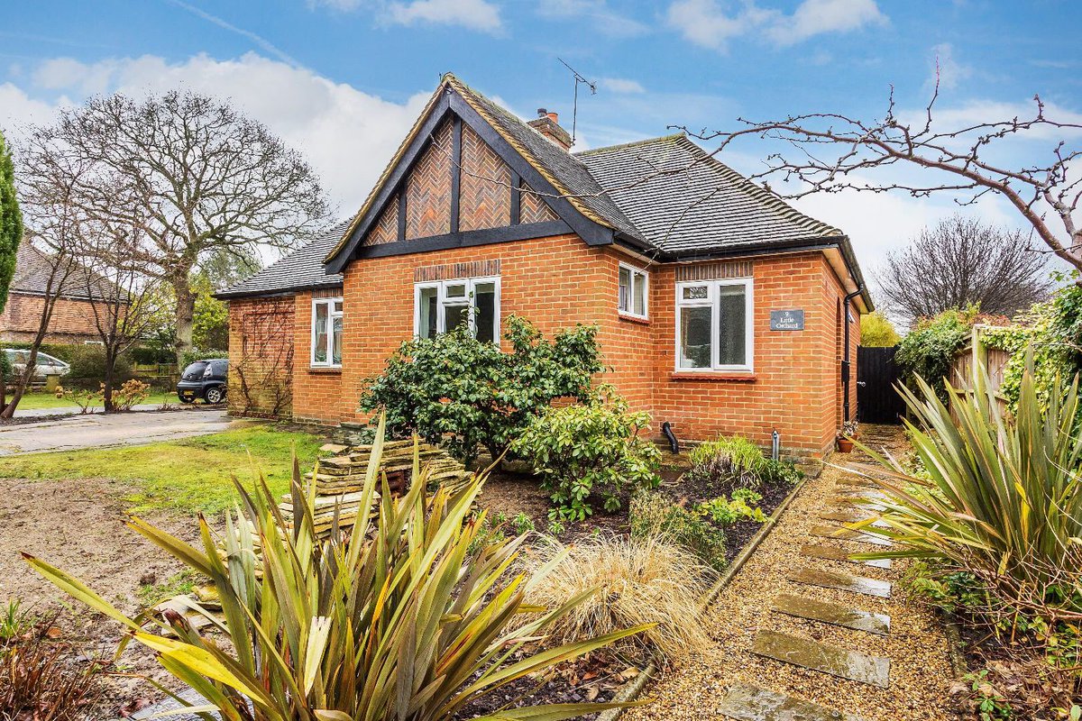 Surrey Estates tweet media