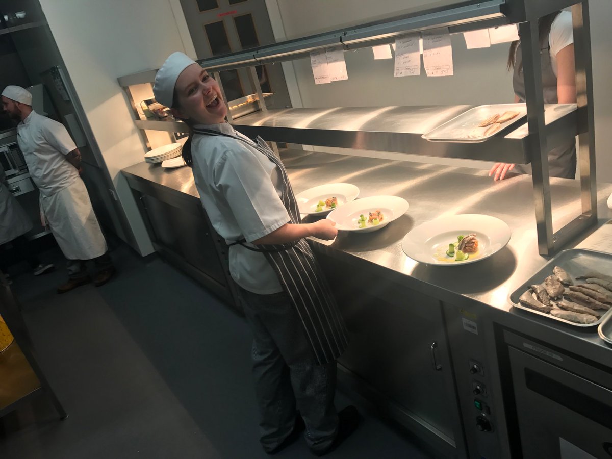 Having a ball at tonight's Spanish seafood <a href="/Sunshineshug1/">Frazer McGarry</a> <a href="/WMccurrach/">Willie Mccurrach OBE FIH</a> <a href="/kwhett/">Kenneth Hett</a>  <a href="/phoebe_irving/">Phoebe Irving</a>