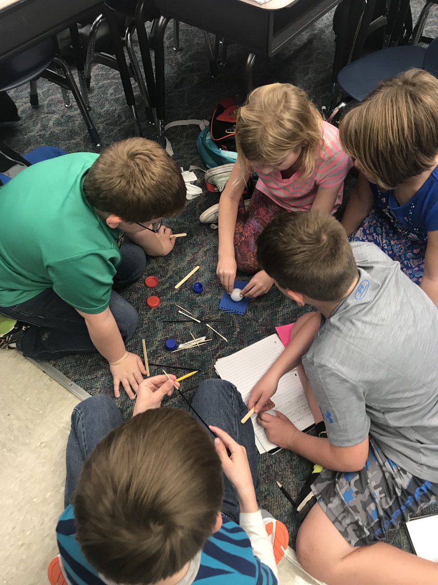 CESNewman's tweet image. Problem solving in science! #windforce #makeitmove #teamwork @CESPatterson3rd @CorrytonElem @gayla_henderson @theMUSEofKnox