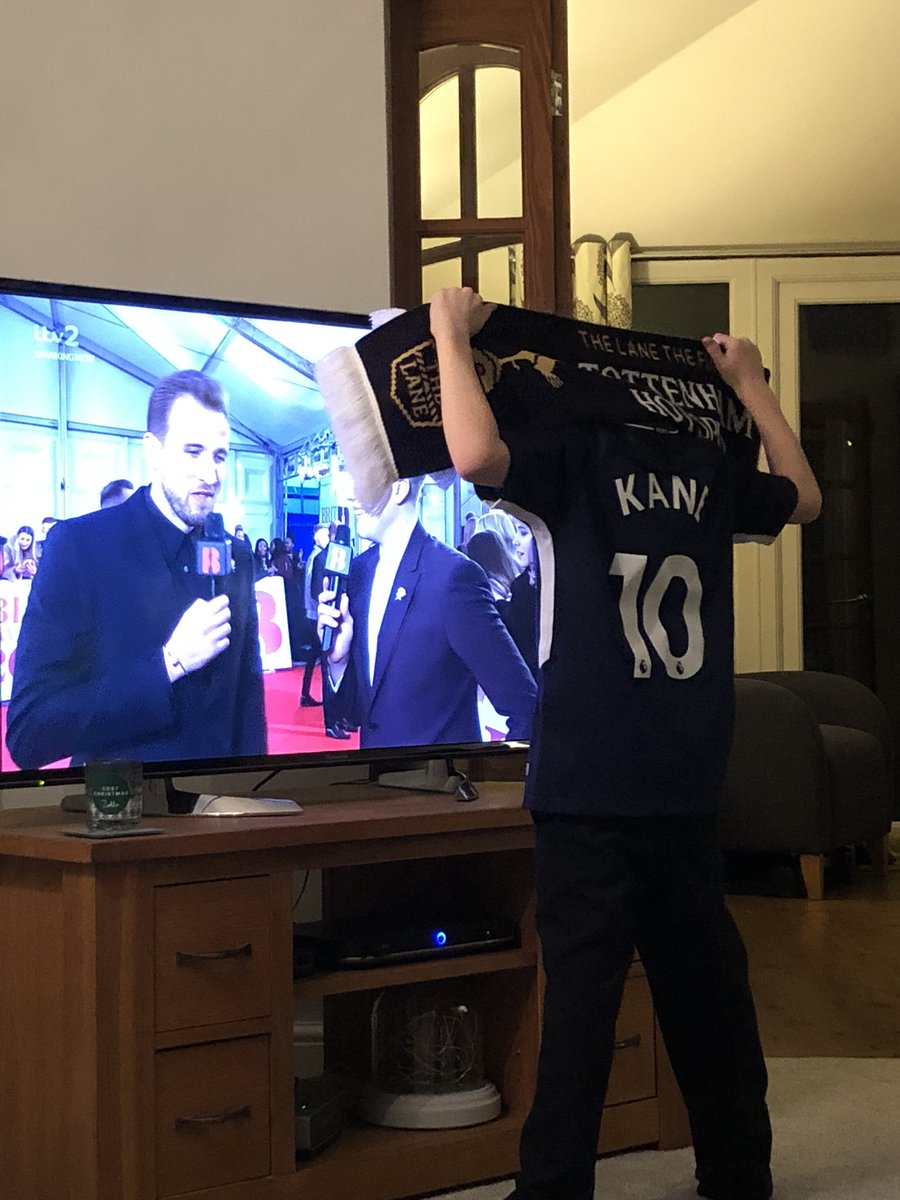 w4key78's tweet photo. Highlight of brits so far @HKane https://t.co/QdW7tN68ZE
