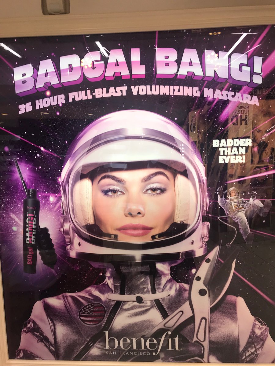 OdileRobotti's tweet photo. Finalmente: nella #pubblicità di un mascara la #donna è un'astronauta. Come è possibile che siamo dovuti arrivare al 2018 perché a qualcuno venisse questa idea? Gli #stereotipi di #genere si combattono anche così #YesWeSTEM #WomeninSTEM https://t.co/F9XhvAKG84