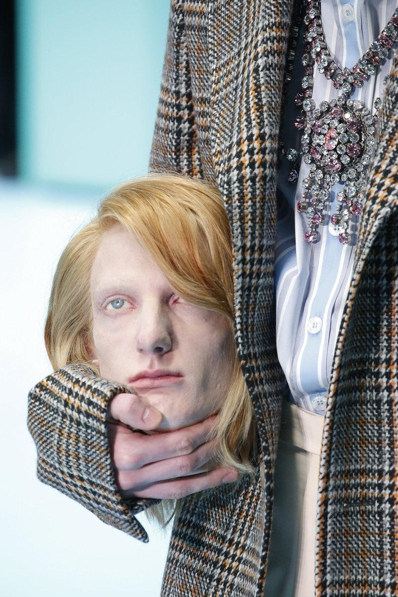 ARTMOD_'s tweet photo. Gucci fw18 https://t.co/sGtnM758JJ