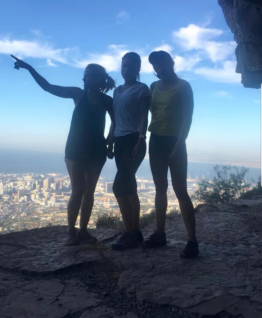 CMIYC_Run's tweet photo. Beautiful Girls hiking on a Wednesday #WeRunCPT #CMIYC #wcw #safetyinnumbers https://t.co/1QcAeOcNBQ