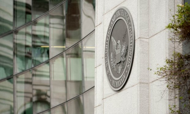 CorpCounsel's tweet photo. #SCOTUS unanimously narrows the scope of whistleblower protections, ruling that employees must first report alleged securities violations to the U.S. Securities and Exchange Commission. https://t.co/msV9g2wwIL https://t.co/aewgziNd5q