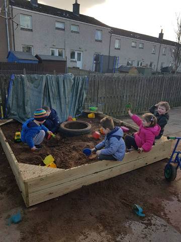 MilnathortPS's tweet image. The &apos;grand opening&apos; of the Nursery sandpit today. Taking advantage of the lovely weather #outdoorlearning #playandlearning