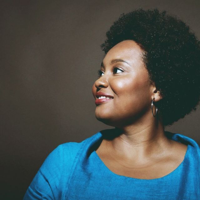 En nuestro último AfroClub presentábamos los últimos trabajos de Hailu Mergia, una de las grandes leyendas del ethio-jazz, y Lucibela, el último descubrimiento de las extraordinarias cantantes de Cabo Verde. Aquí los puedes escuchar: goo.gl/xvWSxv
