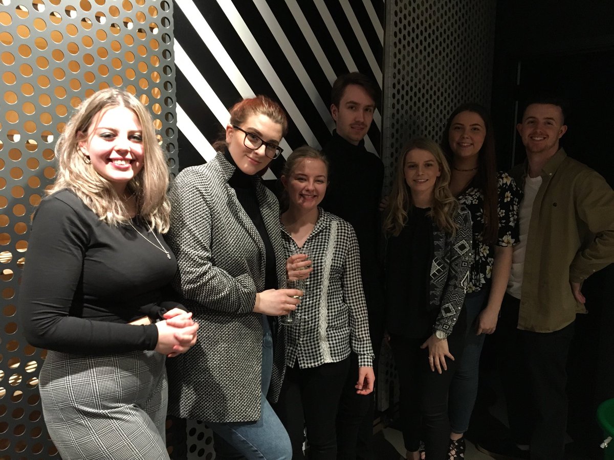 TheodosiouSal's tweet image. Part of 2nd yr work placement #epsomgraphics helping #designforrail exhib thanks to @seadesign