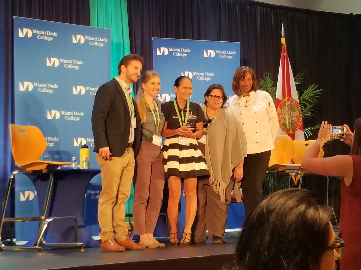 BetterFoodMvmt's tweet photo. Congratulations to our winners of the Better Food Innovator Awards! Our People's Choice Award Winner: @FarmShareFL and our 2018 Award Winner: Taylor Cohen of Adashah LLC. Thank you for your presentations! https://t.co/phBooJxYLV