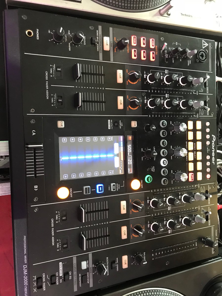 rent pioneer djm 2000 nexus