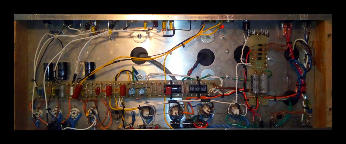 aduncanvickery's tweet image. Started my custom Matamp clone rehousing project today, and this is what I found when I opened the chassis.  Beautiful.  Pyotr Belov is a dark wizard.  #RigsOfDoom #Matamp #GutShot