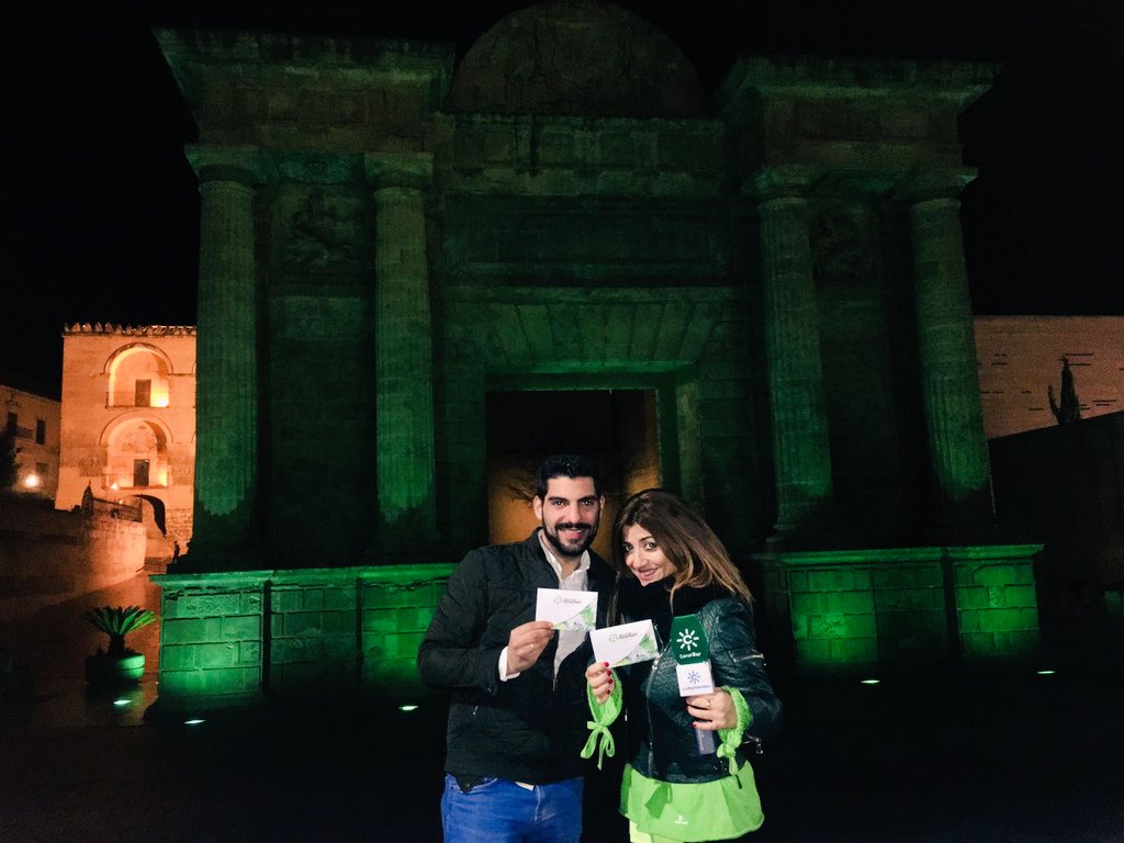 Muchas gracias a nuestros embajadores de <a href="/CordobaEnAzahar/">Córdoba en Azahar</a> y nuestra más sincera enhorabuena por esos #5000AD ¡Sois geniales! <a href="/CarmeRamoss/">Carmen Ramos</a>