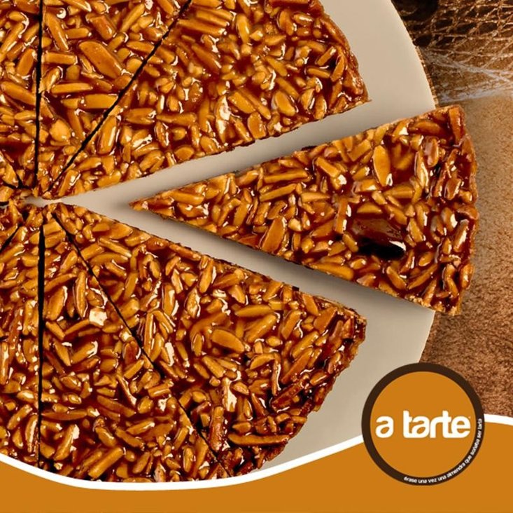 ATarte_Es's tweet photo. Y tú, ¿con quién compartirías una A
Tarte?
#lamejortartadealmendras
#tarta #almendras
#dulce
#yum
#yummyfood
#food #atarte
#tartea
#caramelo
#delicious
#cake
#cakelover
#tartadealmendras
#tartas
#recienhorneadas
#cake
#cakestagram
#instacake
#cakeoftheday
#cakelove https://t.co/jA0ImQi5WZ
