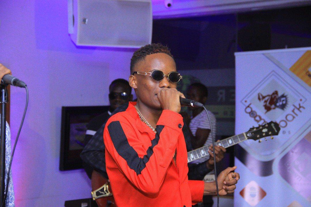 1Nkitende's tweet photo. #unpluggedsn2
@latinumlati Performing #ManAway At @liquidsilknalya https://t.co/iuztCL4CTA