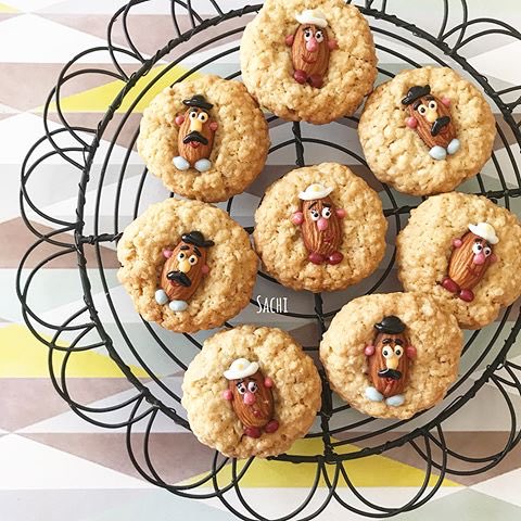 ミスポテ ポテトヘッド クッキー アーモンド ミセスポテトヘッド キャラ弁 T Co Qbxu90drzm Twitter ミスポテ ポテトヘッド クッキー アーモンド ミセスポテトヘッド キャラ弁 T Co Qbxu90drzm Twitter